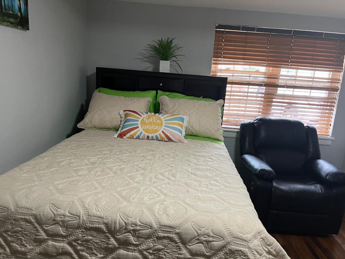 A Deluxe Room New York Exterior photo